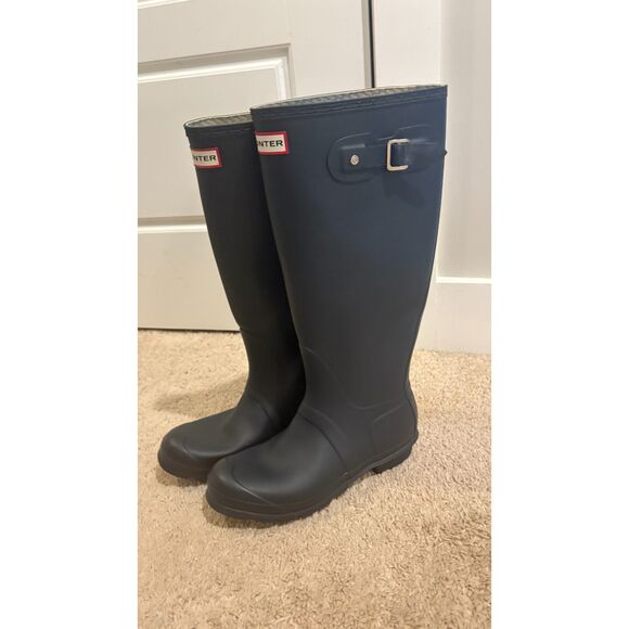 Hunter Original Tall Navy Blue Rubber Rain Boots Size 8 Women - Picture 2 of 7